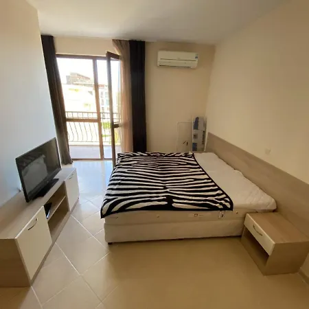 Cozy Studio In Sunny Beach Apartmán Sluneční pobřeží